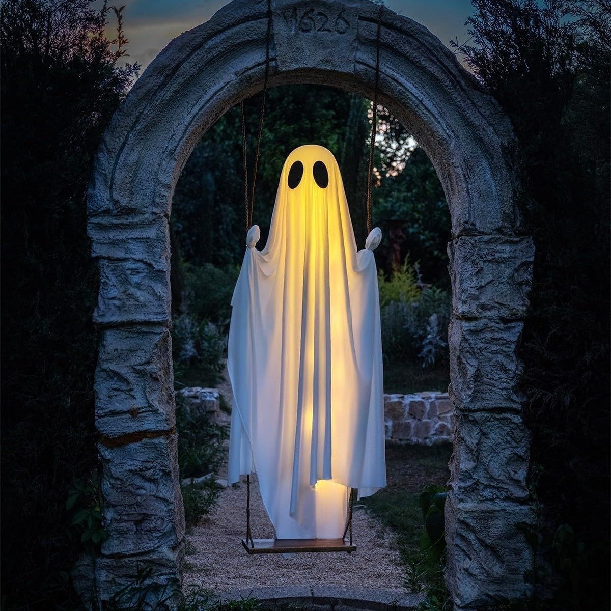 Hanging Ghost Swing