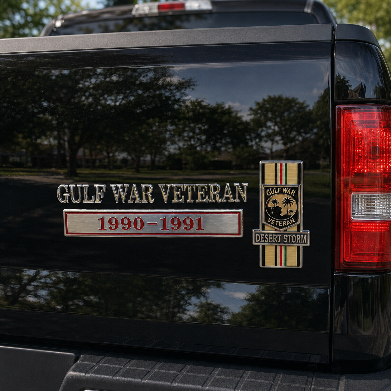 🇺🇸 Gulf War Veteran 1990–1991 Desert Storm Car Emblem Metal Badge