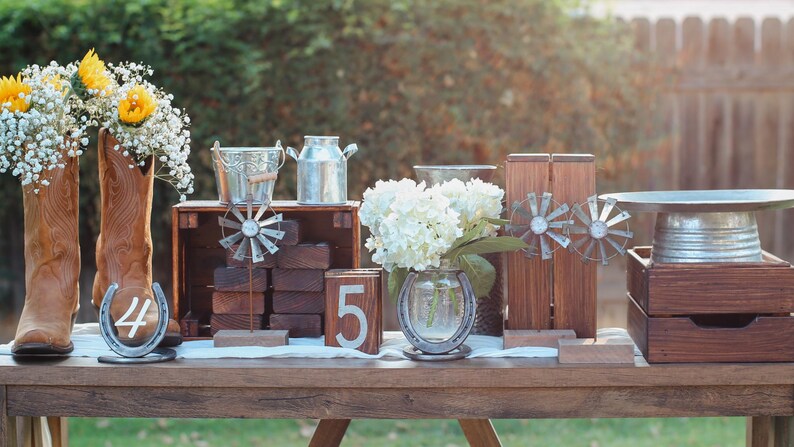100% Handmade | Steel Horseshoe Mason Jar Vase Holder(Handmade by Robert Anderson)