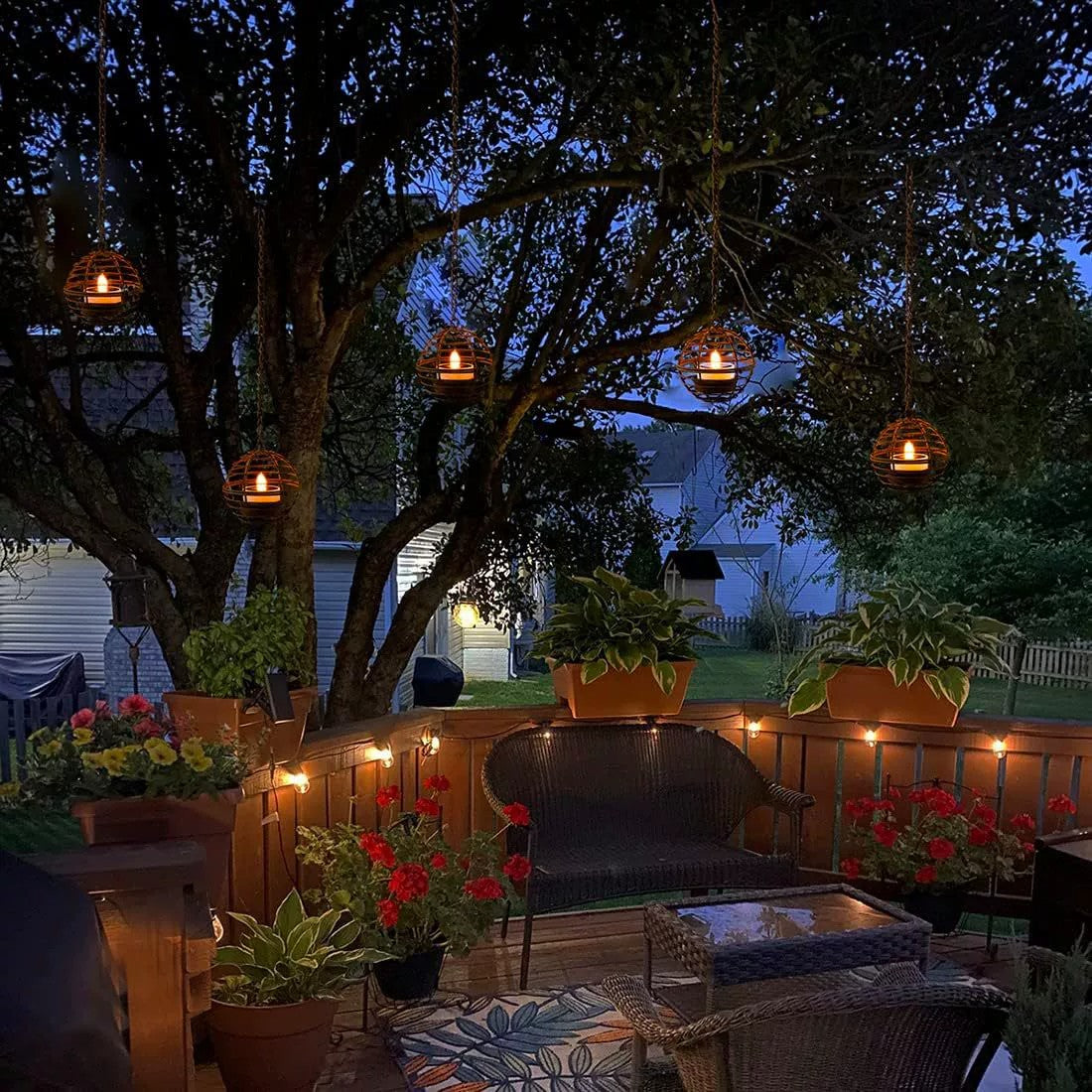 🔥Outdoor Solar Hanging Lanterns - Pack of 4