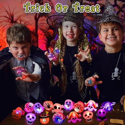 🎁LED Light Halloween Glowing Ring😍
